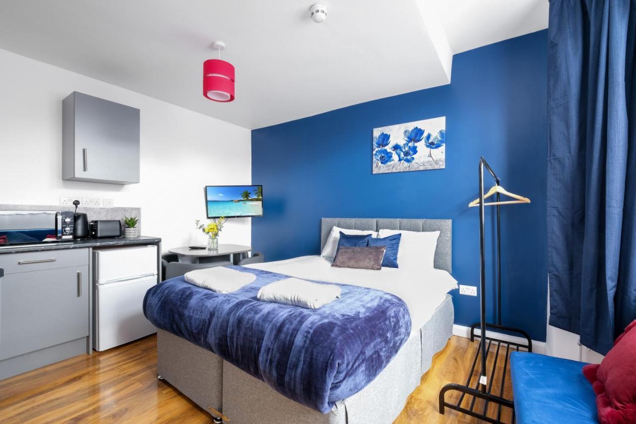 Fernbank Studios Sudbury Hill Harrow Self-Contained Studios With En-Suite Wembley Luaran gambar